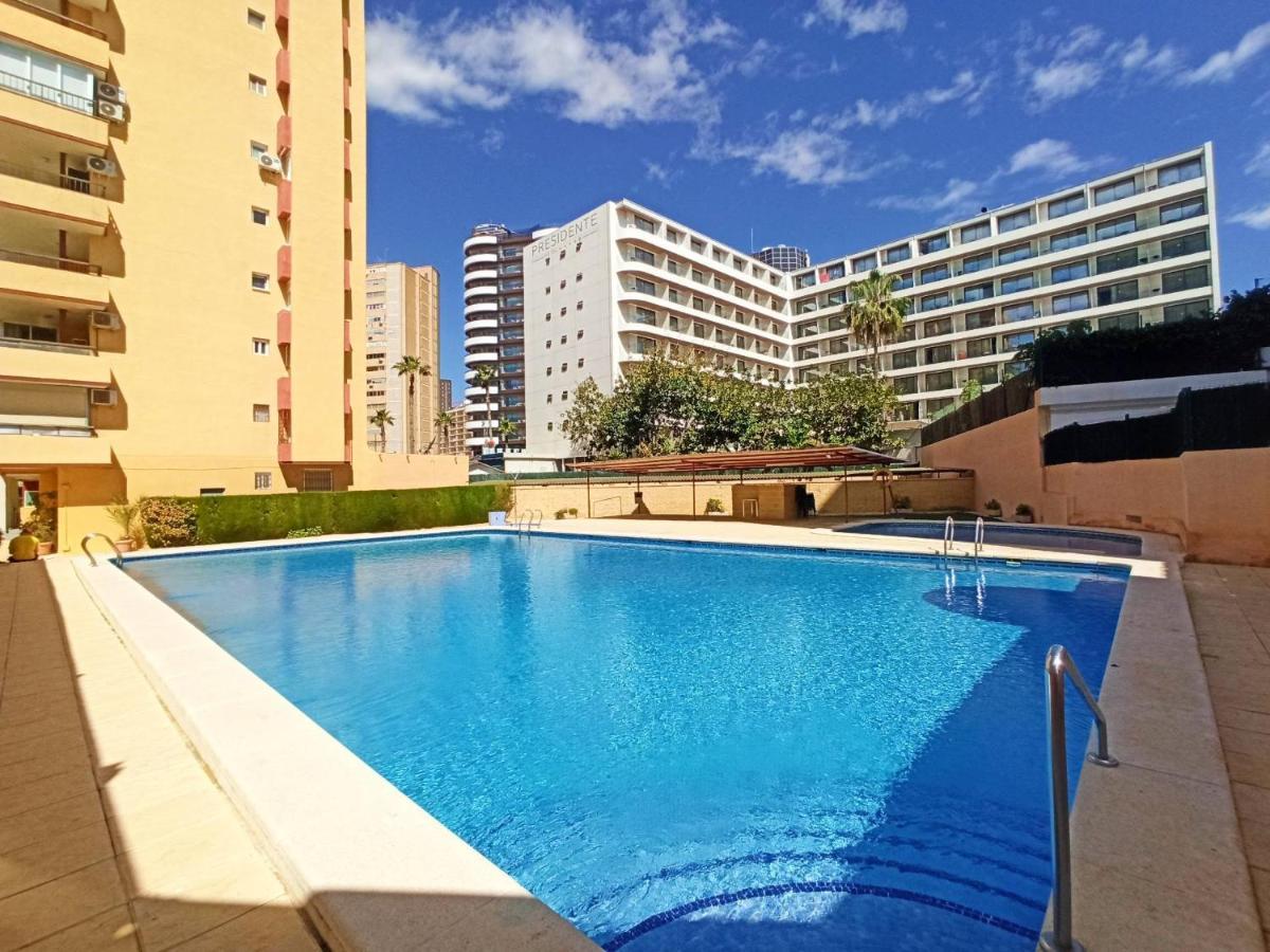 Filipinas Levante Beach Бенидорм Екстериор снимка